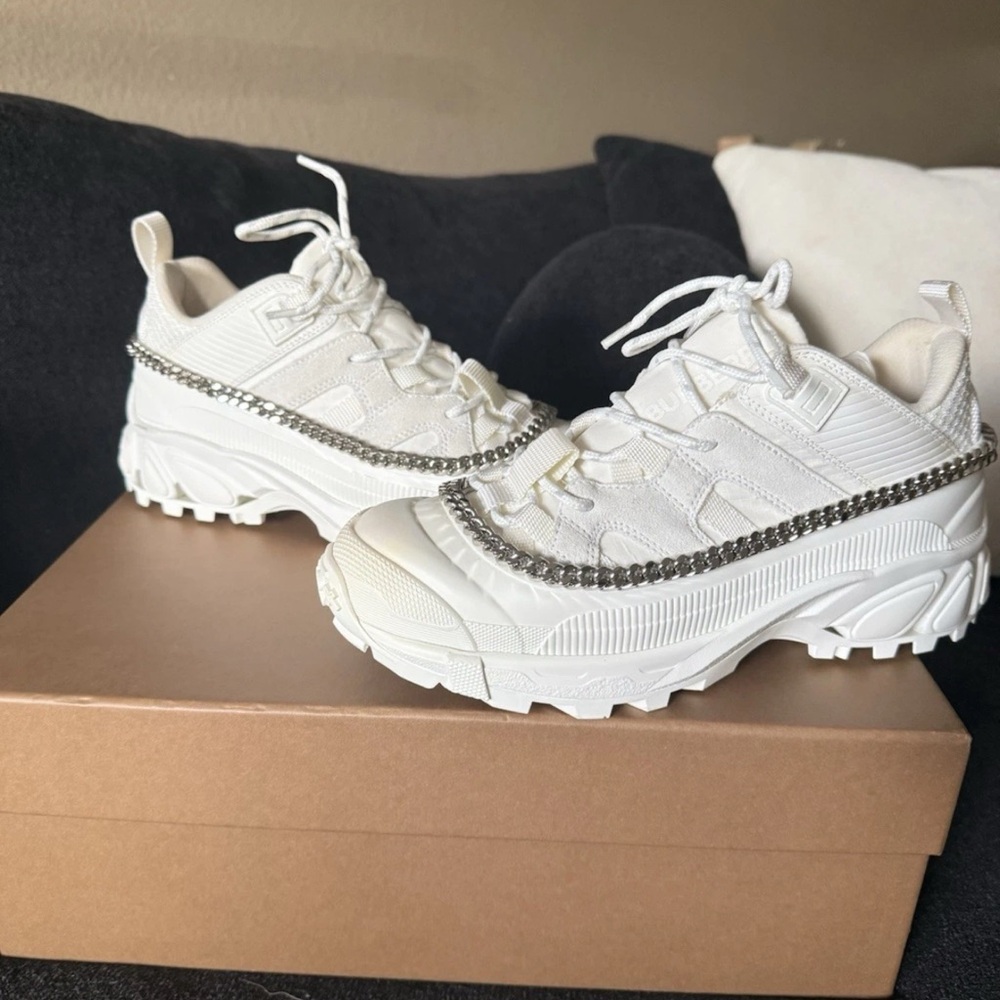 Burberry White Chunky Sneakers with Platform Sole